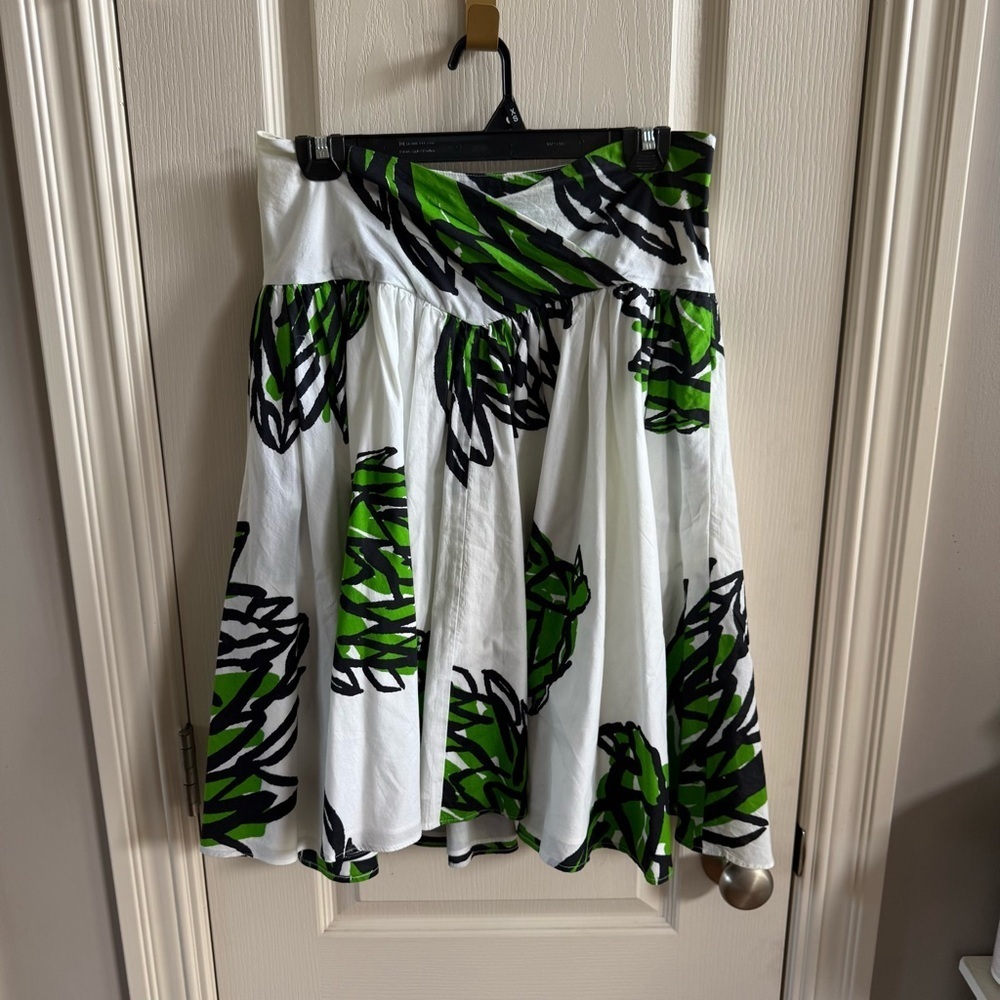 Diane von Furstenberg Beaumont Skirt in Artichoke Full Circle Size 4